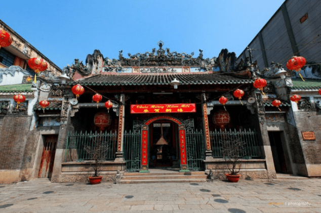 Thien Hau Temple in Saigon Chinatown